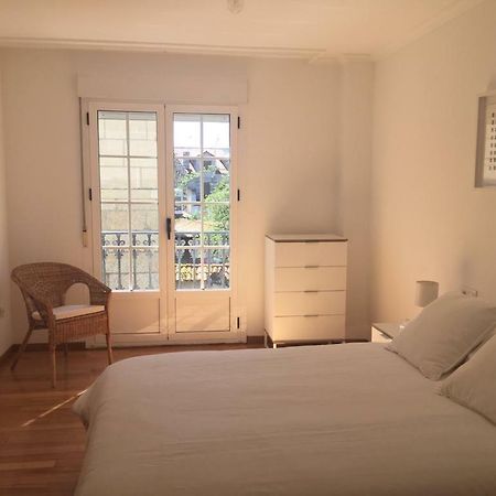 Luminoso Apartamento En El Centro De Cambados Apartment Bagian luar foto