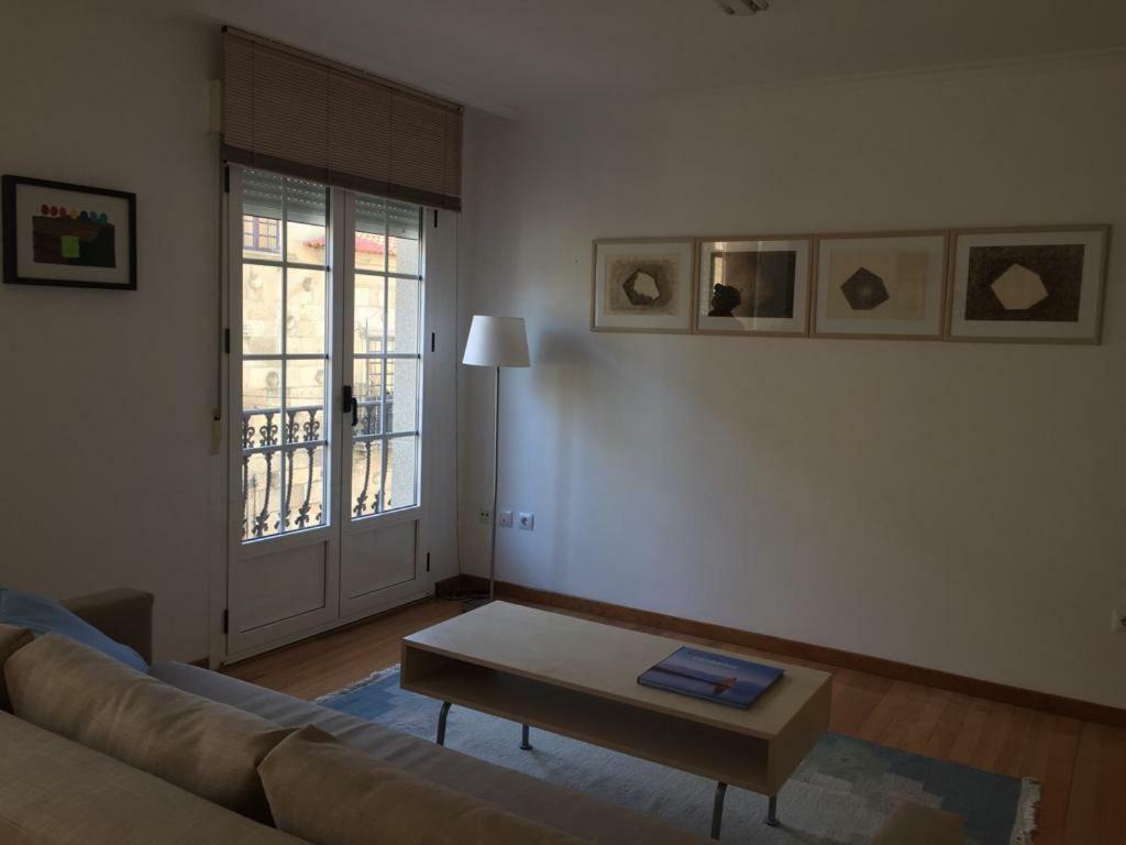 Luminoso Apartamento En El Centro De Cambados Apartment Bagian luar foto