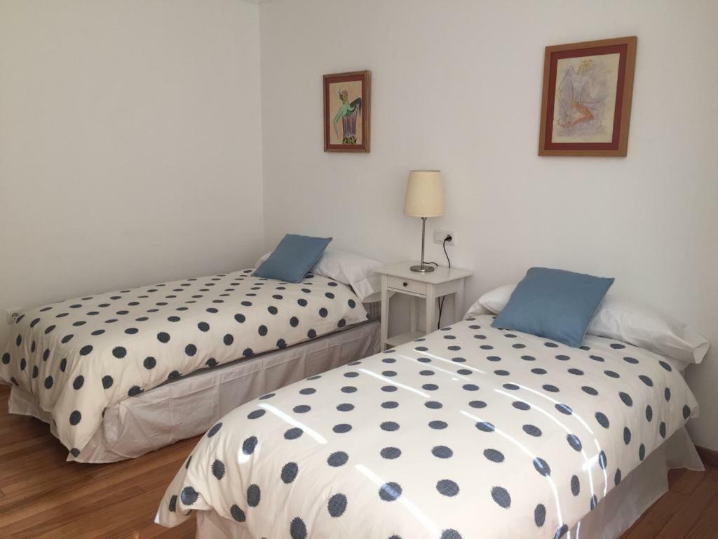 Luminoso Apartamento En El Centro De Cambados Apartment Bagian luar foto